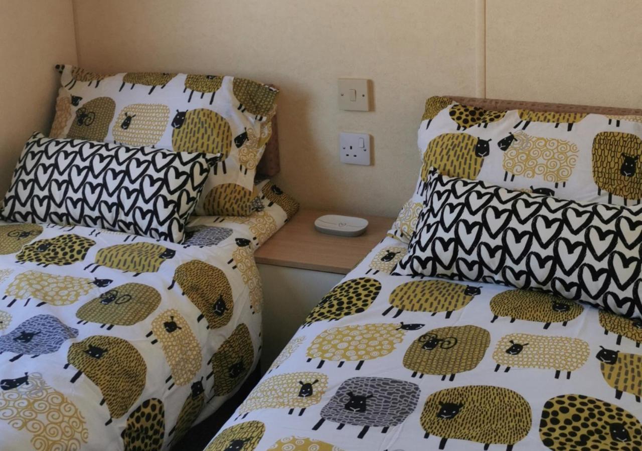 Tranquil 6 Berth Luxury Holiday Home شيشستر المظهر الخارجي الصورة